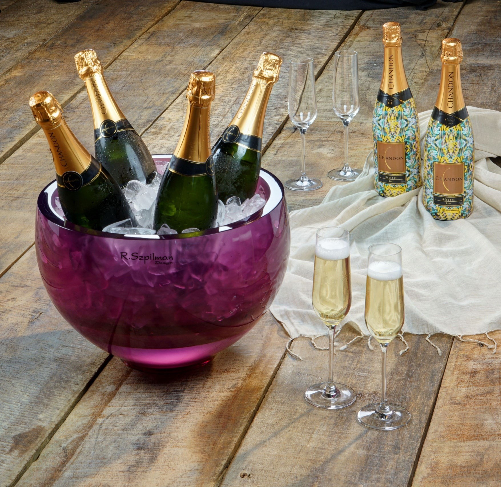 Champanheira Space pequena