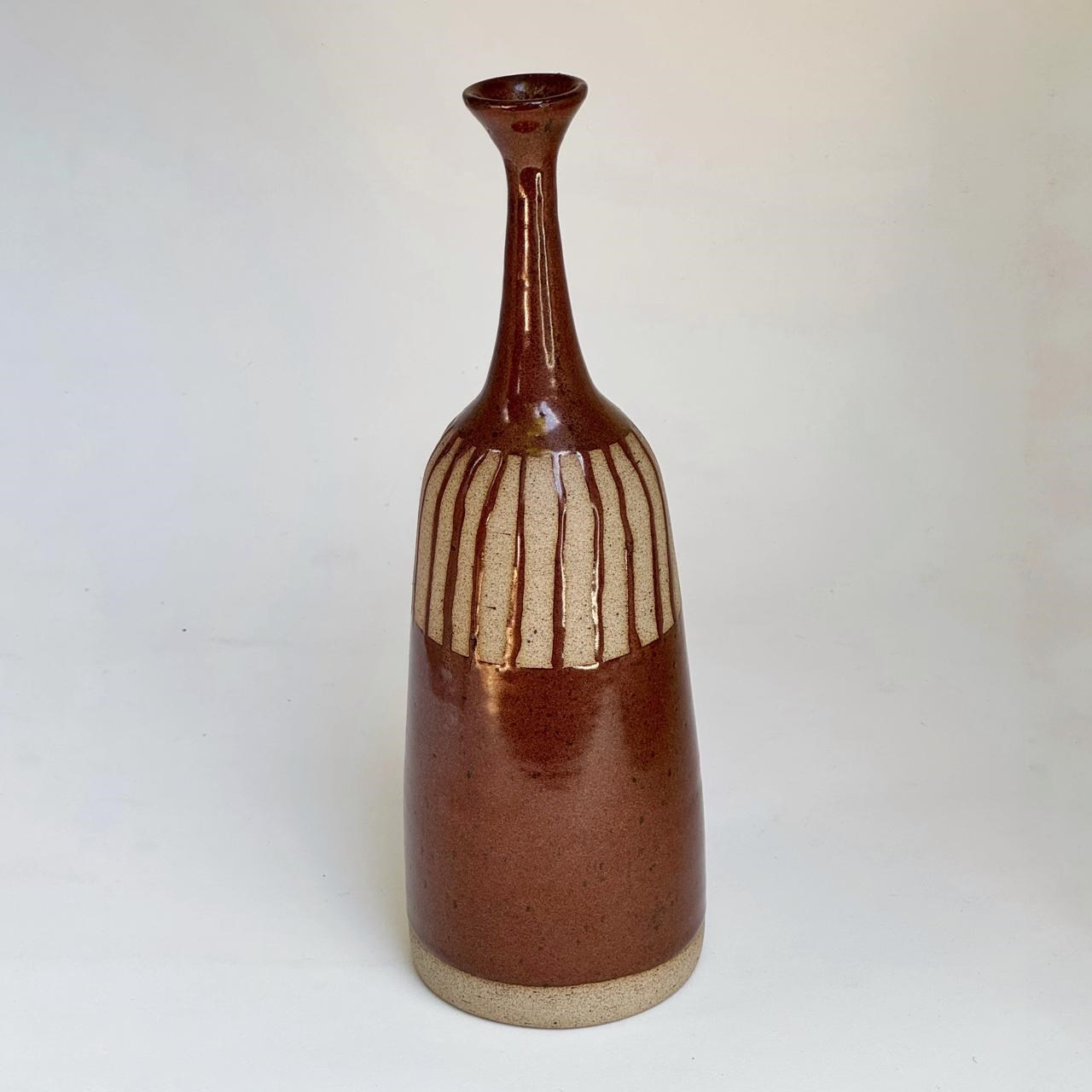 Garrafa entrelinhas G