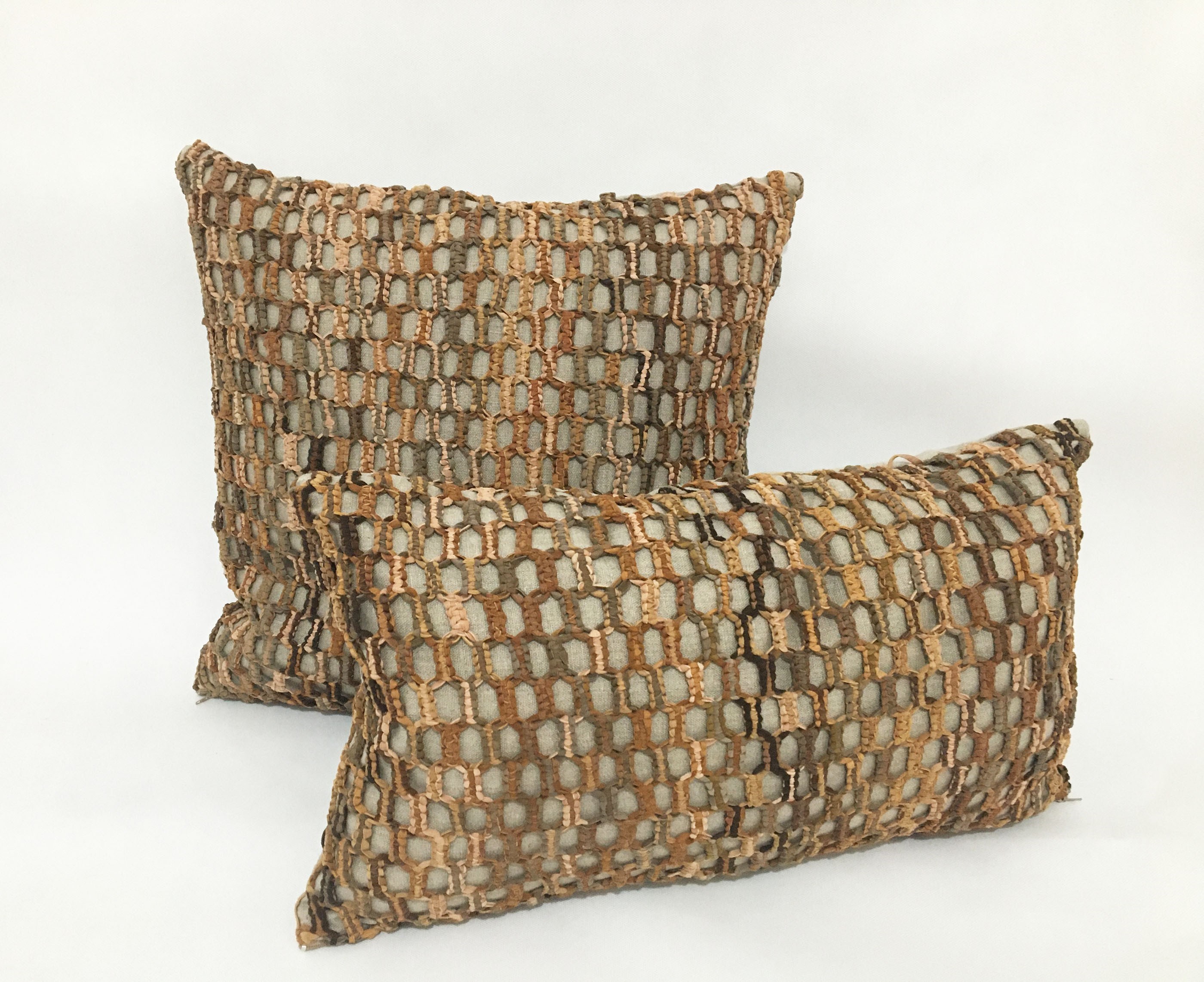 Dupla de Almofada Casa de Abelha Terras                                       